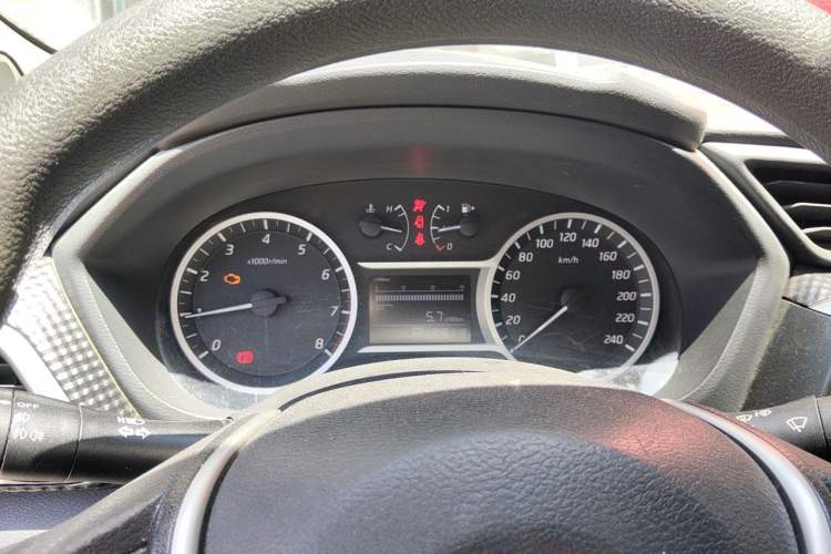 Used Nissan Lannia 2016 1.6L CVT Cool Edition Instrument Cluster