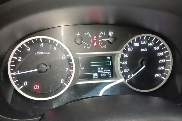 Used Nissan Lannia 2016 1.6L CVT Cool Edition Instrument Cluster