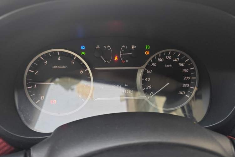 Used Nissan Lannia 2016 1.6L Manual Cool Edition Instrument Cluster