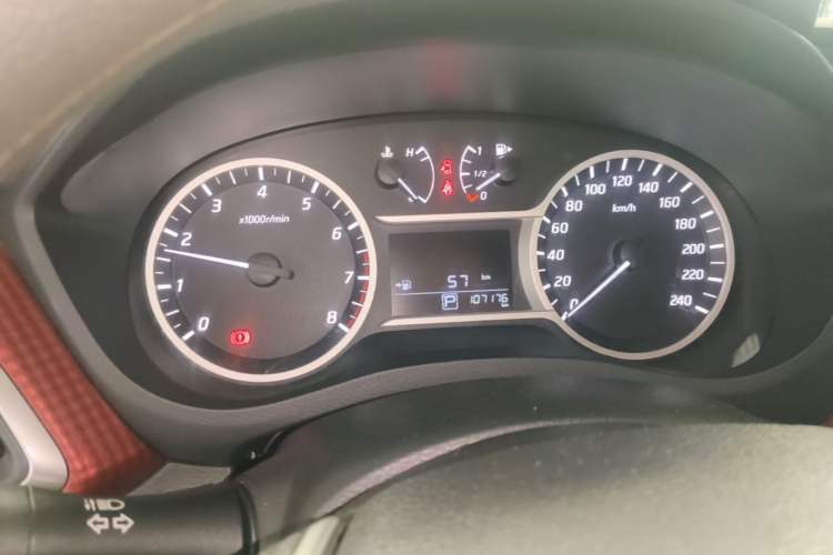 Used Nissan Lannia 2016 1.6L CVT Cool Edition Instrument Cluster
