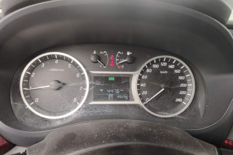 Used Nissan Lannia 2016 1.6L CVT Smart Cool Edition Instrument Cluster