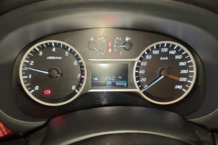 Used Nissan Lannia 2016 1.6L CVT Smart Cool Edition Instrument Cluster