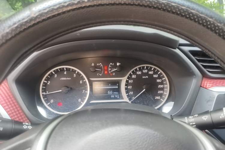 Used Nissan Lannia 2016 1.6L Manual Cool Edition Instrument Cluster