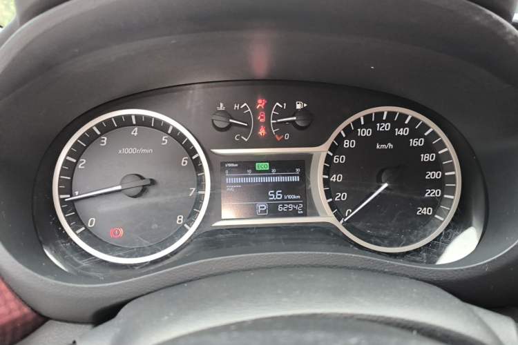 Used Nissan Lannia 2016 1.6L CVT Smart Cool Edition Instrument Cluster