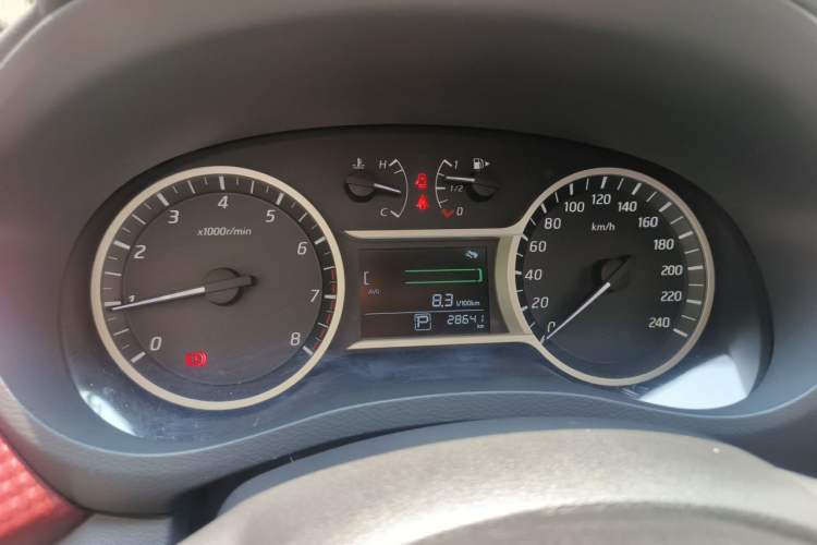 Used Nissan Lannia 2016 1.6L CVT Cool Edition Instrument Cluster
