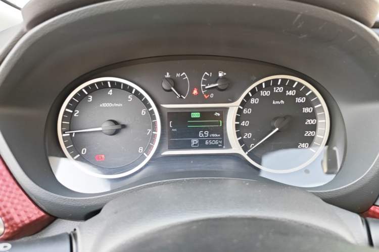 Used Nissan Lannia 2016 1.6L CVT Smart Cool Edition Instrument Cluster