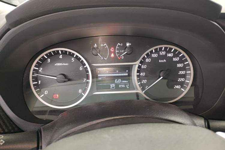 Used Nissan Lannia 2016 1.6L CVT Smart Cool Edition Instrument Cluster