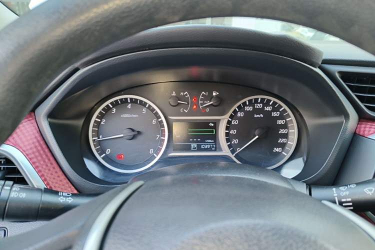 Used Nissan Lannia 2016 1.6L CVT Cool Edition Instrument Cluster