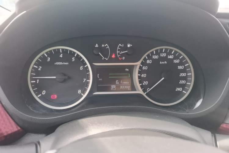 Used Nissan Lannia 2016 1.6L CVT Cool Edition Instrument Cluster