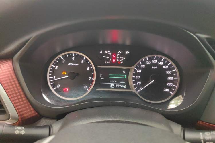 Used Nissan Lannia 2016 1.6L CVT Smart Cool Edition Instrument Cluster