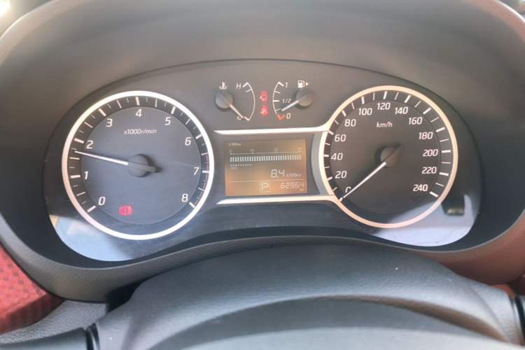 Used Nissan Lannia 2016 1.6L CVT Smart Cool Edition Instrument Cluster