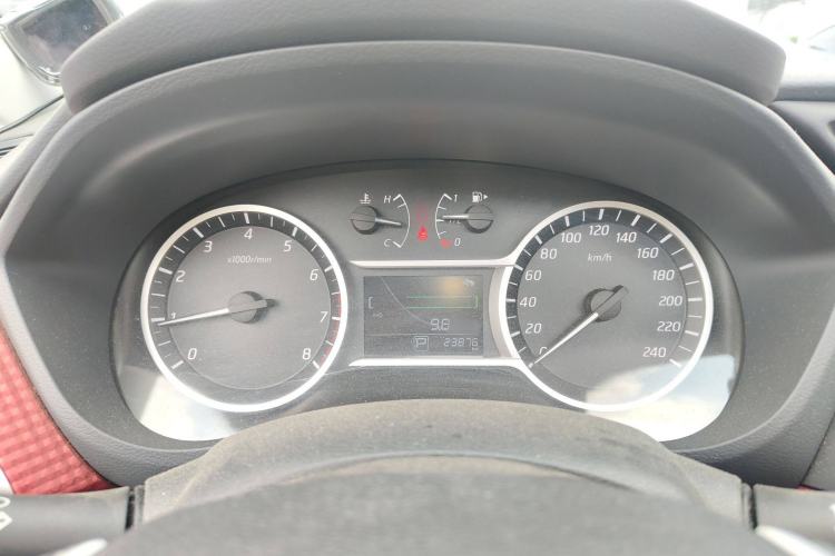 Used Nissan Lannia 2016 1.6L CVT Smart Cool Edition Instrument Cluster
