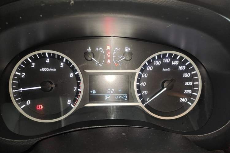 Used Nissan Lannia 2016 1.6L CVT Cool Edition Instrument Cluster