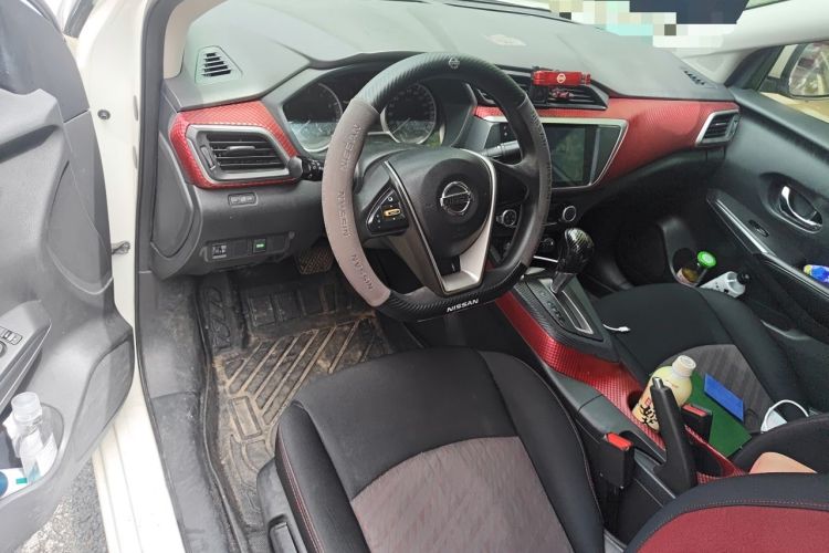 Used Nissan Lannia 2016 1.6L CVT Cool Edition Interior 2
