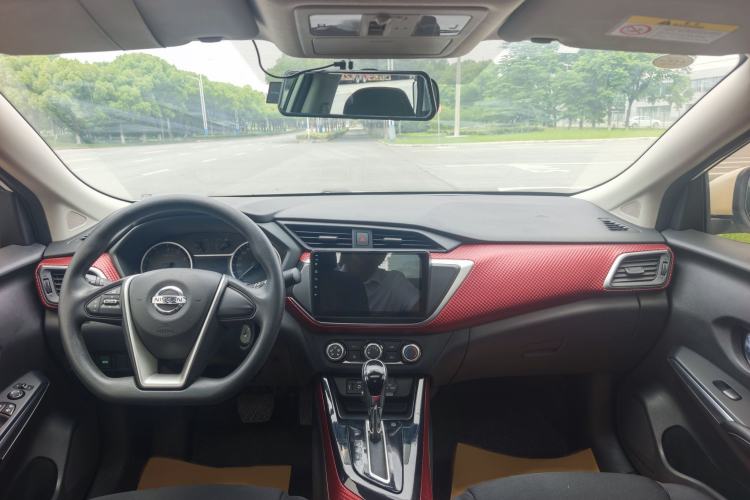 Used Nissan Lannia 2016 1.6L CVT Cool Edition Interior 4
