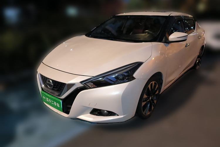 Used Nissan Lannia 2016 1.6L CVT Smart Cool Edition Guazi used car, China used car export, Used car for sale, Used cars, Cheapest cars for sale