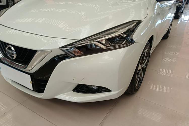 Used Nissan Lannia 2016 1.6L CVT Cool Edition Left Front Headlight
