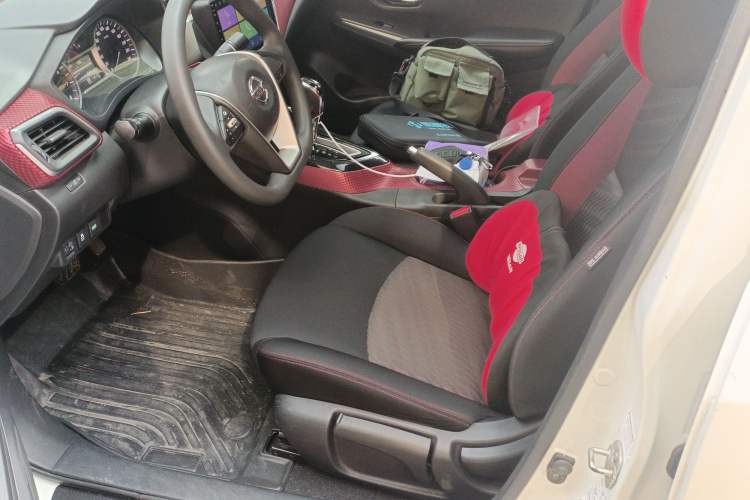 Used Nissan Lannia 2016 1.6L CVT Smart Cool Edition Left Front Seat