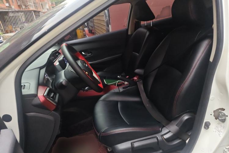 Used Nissan Lannia 2016 1.6L CVT Smart Cool Edition Left Front Seat