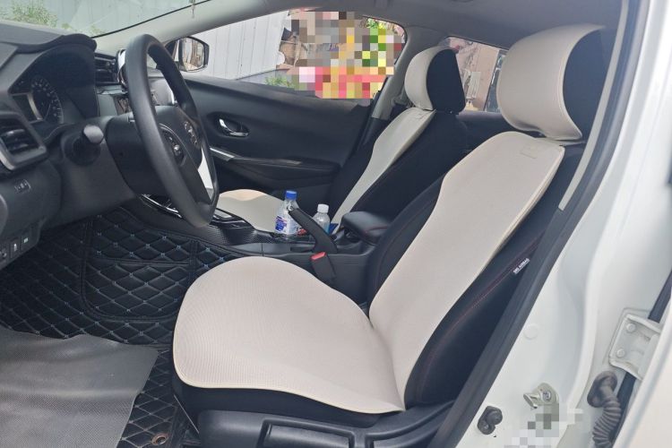 Used Nissan Lannia 2016 1.6L CVT Smart Cool Edition Left Front Seat