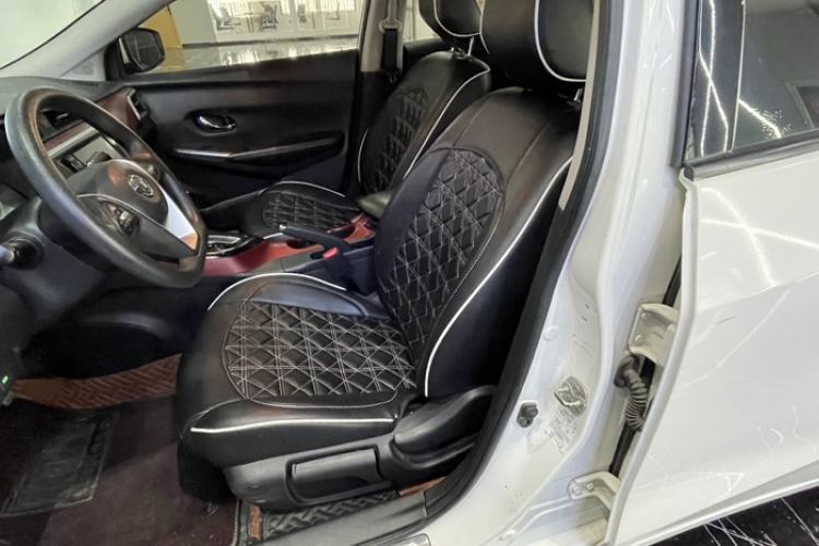 Used Nissan Lannia 2016 1.6L CVT Smart Cool Edition Left Front Seat