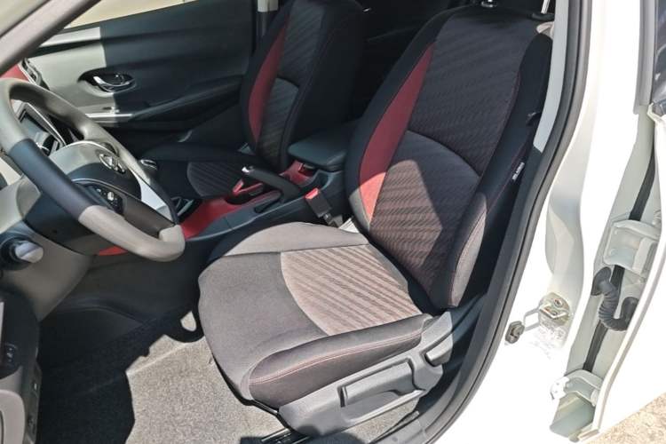 Used Nissan Lannia 2016 1.6L Manual Cool Edition Left Front Seat