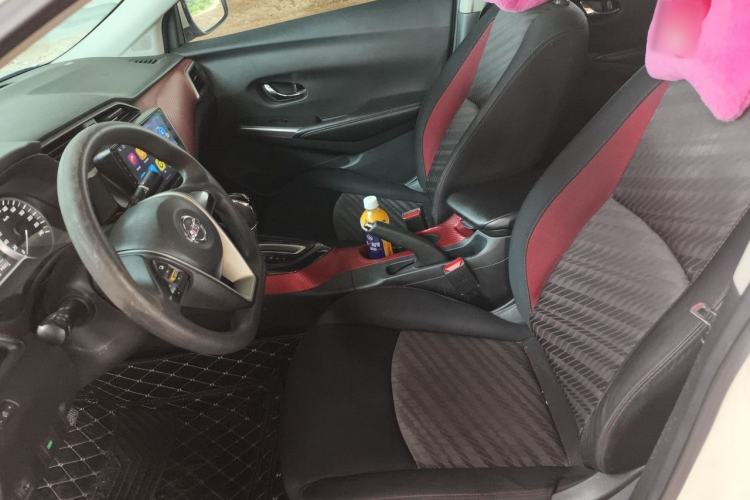 Used Nissan Lannia 2016 1.6L CVT Cool Edition Left Front Seat