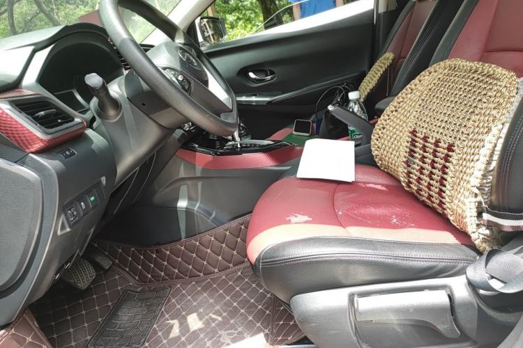 Used Nissan Lannia 2016 1.6L CVT Smart Cool Edition Left Front Seat