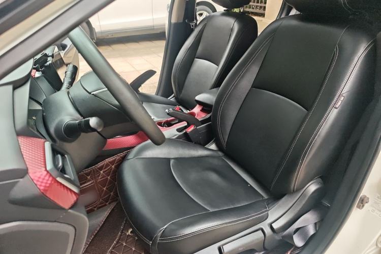 Used Nissan Lannia 2016 1.6L CVT Smart Cool Edition Left Front Seat