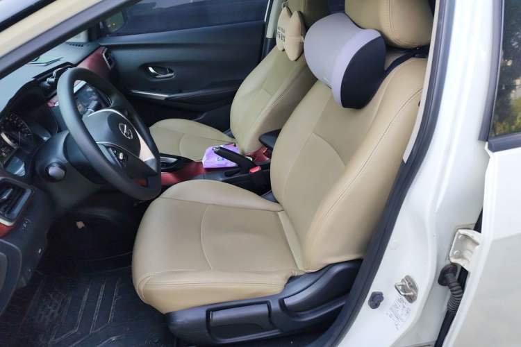 Used Nissan Lannia 2016 1.6L CVT Cool Edition Left Front Seat