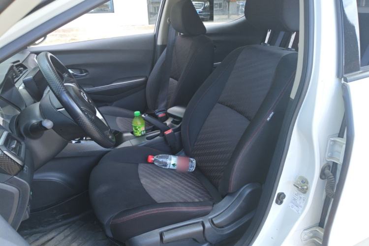 Used Nissan Lannia 2016 1.6L CVT Cool Edition Left Front Seat