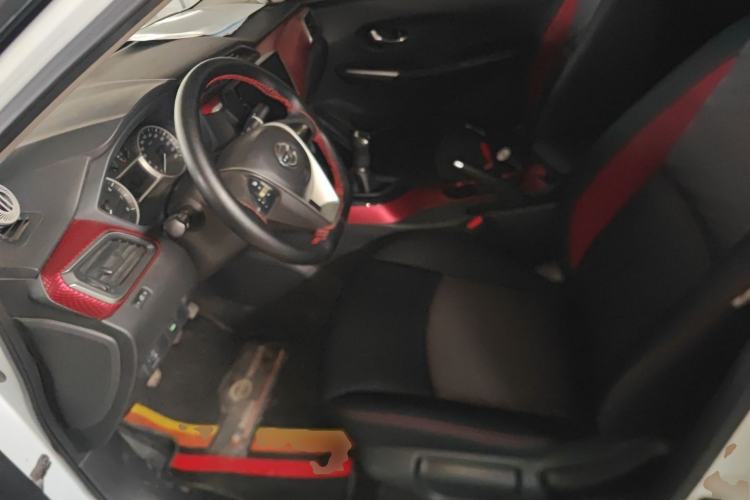 Used Nissan Lannia 2016 1.6L Manual Cool Edition Left Front Seat