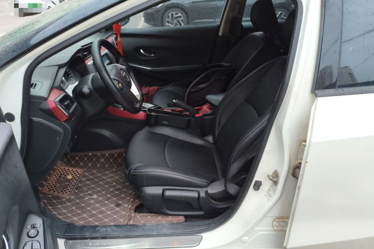 Used Nissan Lannia 2016 1.6L CVT Cool Edition Left Front Seat