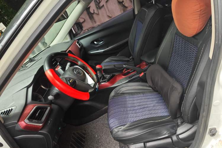 Used Nissan Lannia 2016 1.6L Manual Cool Edition Left Front Seat