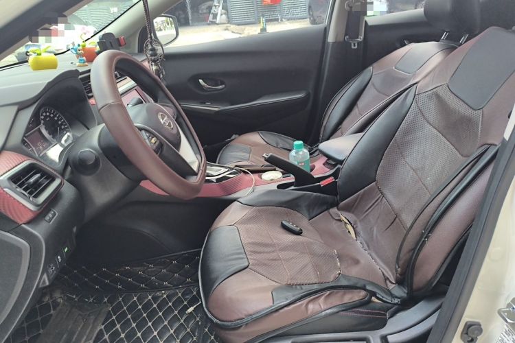 Used Nissan Lannia 2016 1.6L CVT Smart Cool Edition Left Front Seat