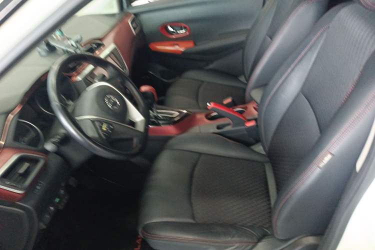 Used Nissan Lannia 2016 1.6L CVT High-Energy Version Left Front Seat