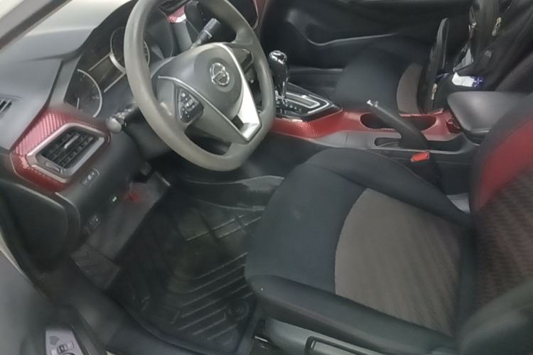 Used Nissan Lannia 2016 1.6L CVT Cool Edition Left Front Seat