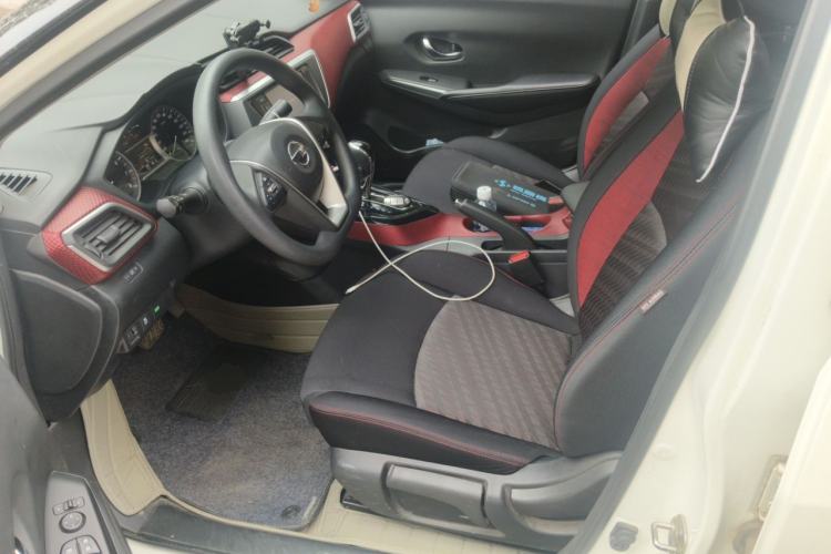 Used Nissan Lannia 2016 1.6L CVT Smart Cool Edition Left Front Seat