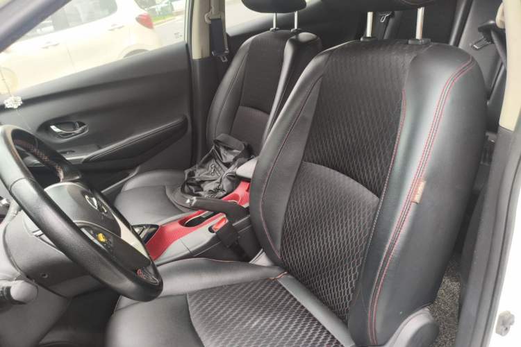 Used Nissan Lannia 2016 1.6L CVT High-Energy Version Left Front Seat