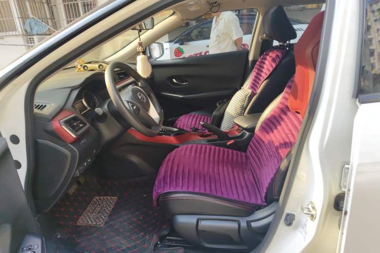 Used Nissan Lannia 2016 1.6L CVT Smart Cool Edition Left Front Seat