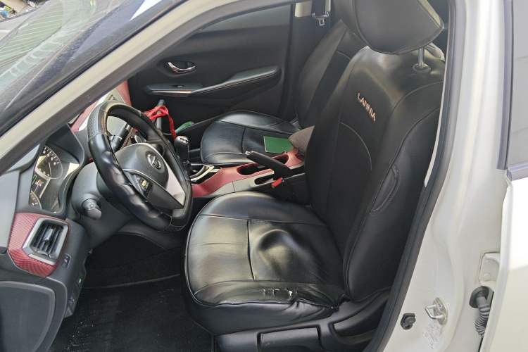 Used Nissan Lannia 2016 1.6L Manual Cool Edition Left Front Seat