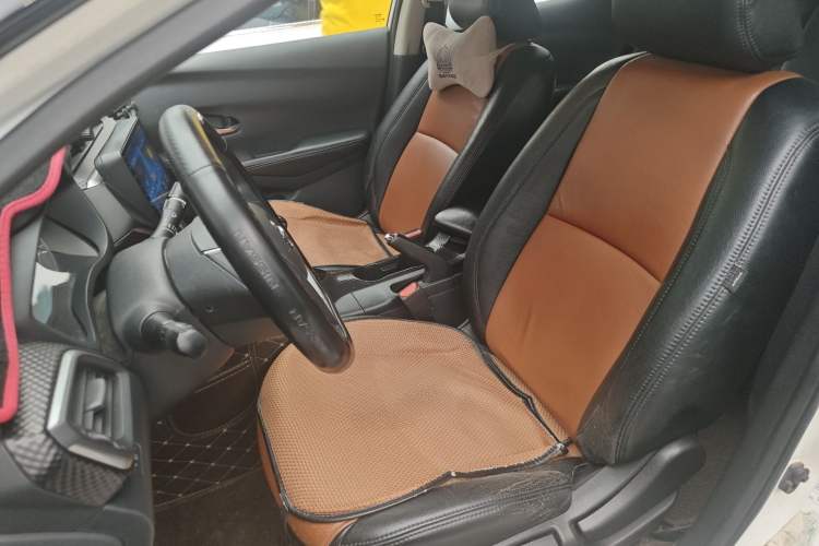 Used Nissan Lannia 2016 1.6L Manual Fashion Edition Left Front Seat