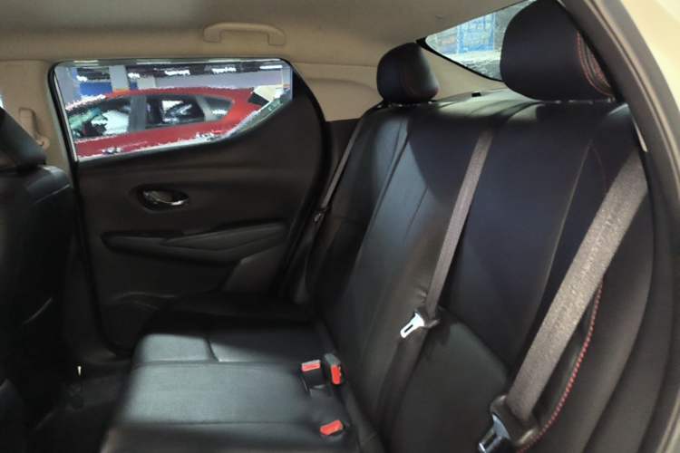Used Nissan Lannia 2016 1.6L CVT Cool Edition Left Rear Seat