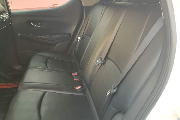Used Nissan Lannia 2016 1.6L CVT Smart Cool Edition Left Rear Seat