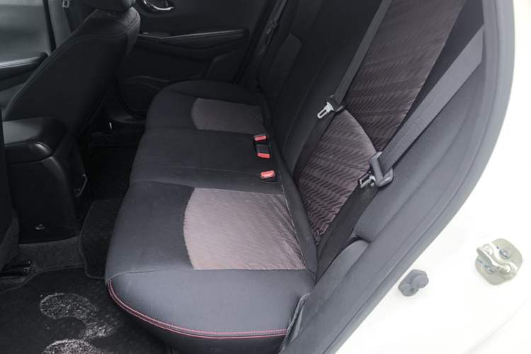 Used Nissan Lannia 2016 1.6L CVT Cool Edition Left Rear Seat