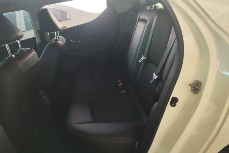 Used Nissan Lannia 2016 1.6L CVT High-Energy Version Left Rear Seat
