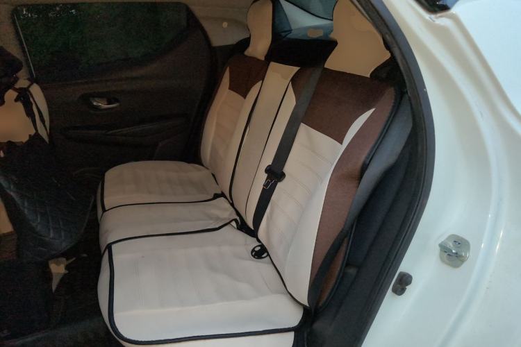 Used Nissan Lannia 2016 1.6L CVT Smart Cool Edition Left Rear Seat