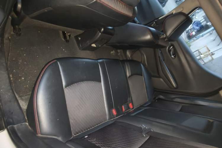 Used Nissan Lannia 2016 1.6L CVT Smart Cool Edition Left Rear Seat