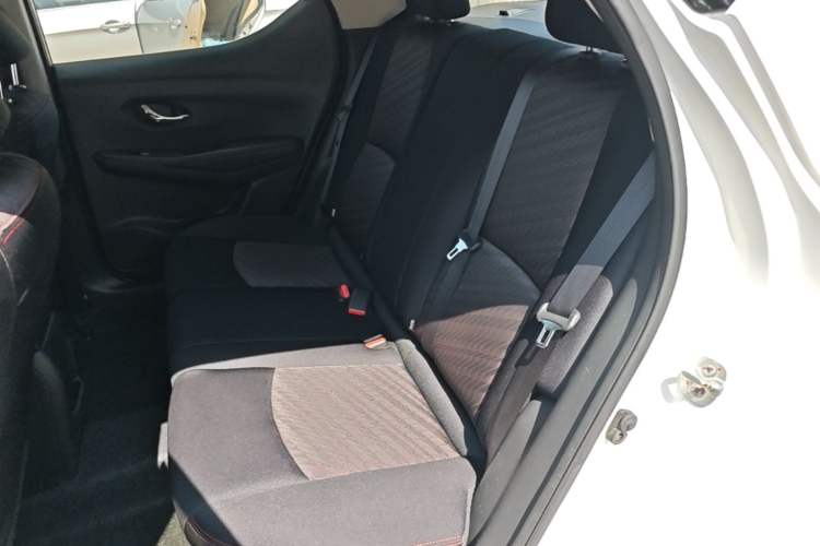 Used Nissan Lannia 2016 1.6L Manual Cool Edition Left Rear Seat