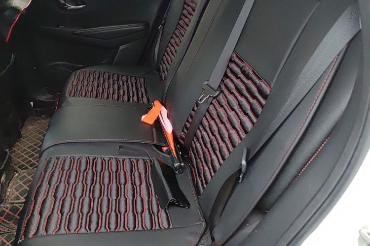 Used Nissan Lannia 2016 1.6L CVT Smart Cool Edition Left Rear Seat
